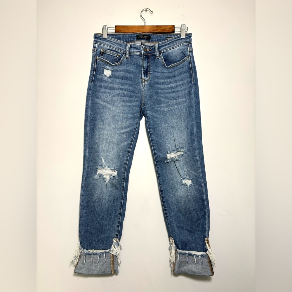 JUDY BLUE Straight Fit Cuffed Distressed Cropped jeans Women’s Size 7/28 JB82107